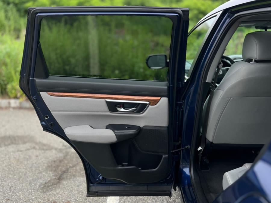 2017 Honda CR-V EX AWD, available for sale in Paterson, New Jersey | Speedway Motors LLC. Paterson, New Jersey 2017 Honda CR-V EX AWD, available for sale in Paterson, New Jersey | Speedway Motors LLC. Paterson, New Jersey
