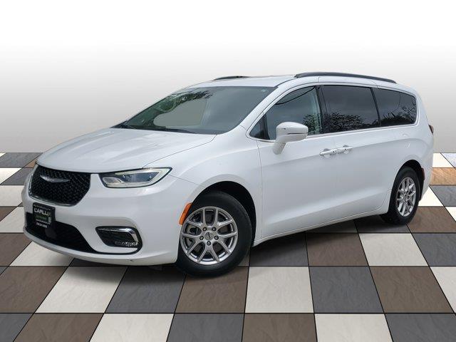 Used 2022 Chrysler Pacifica in Fort Lauderdale, Florida | CarLux Fort Lauderdale. Fort Lauderdale, Florida