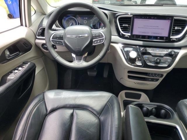 2022 Chrysler Pacifica Touring L, available for sale in Fort Lauderdale, Florida | CarLux Fort Lauderdale. Fort Lauderdale, Florida 2022 Chrysler Pacifica Touring L, available for sale in Fort Lauderdale, Florida | CarLux Fort Lauderdale. Fort Lauderdale, Florida