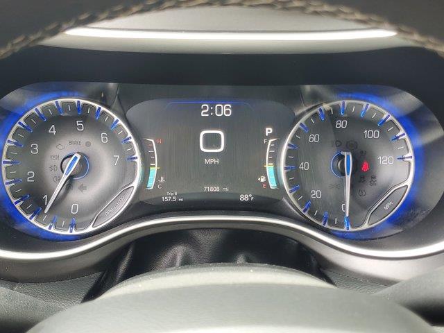 2022 Chrysler Pacifica Touring L, available for sale in Fort Lauderdale, Florida | CarLux Fort Lauderdale. Fort Lauderdale, Florida 2022 Chrysler Pacifica Touring L, available for sale in Fort Lauderdale, Florida | CarLux Fort Lauderdale. Fort Lauderdale, Florida