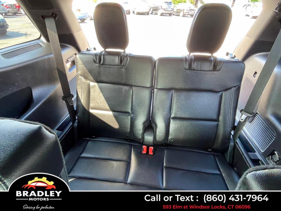 2021 Ford Explorer ST 4WD, available for sale in Windsor Locks, Connecticut | Bradley Motors Inc. Windsor Locks, Connecticut 2021 Ford Explorer ST 4WD, available for sale in Windsor Locks, Connecticut | Bradley Motors Inc. Windsor Locks, Connecticut
