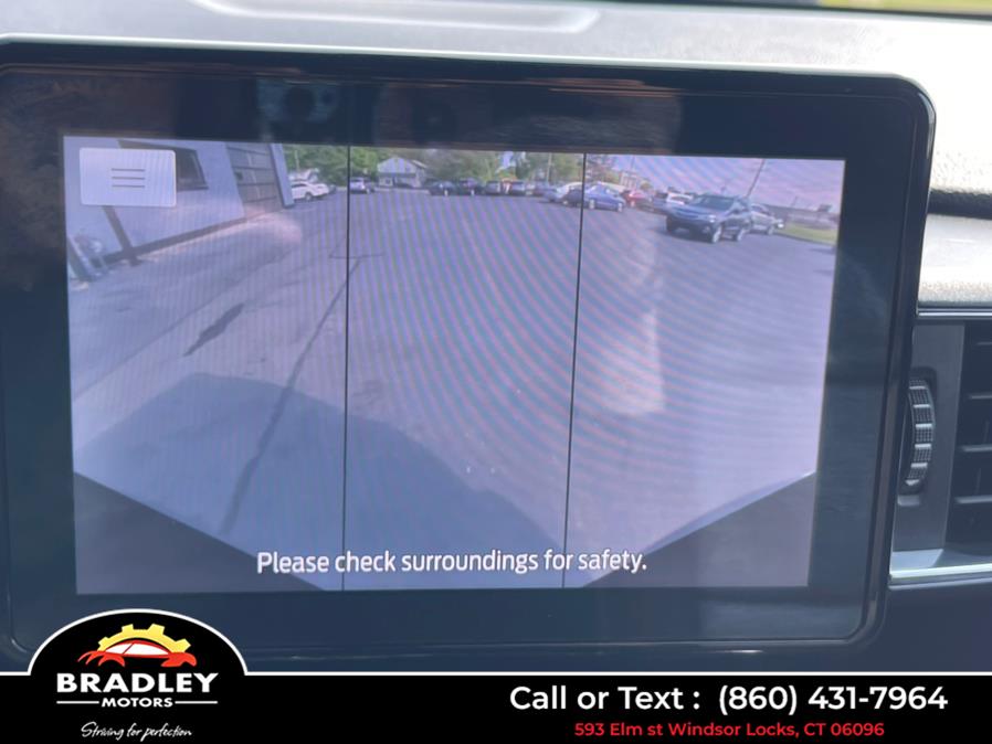 2021 Ford Explorer ST 4WD, available for sale in Windsor Locks, Connecticut | Bradley Motors Inc. Windsor Locks, Connecticut 2021 Ford Explorer ST 4WD, available for sale in Windsor Locks, Connecticut | Bradley Motors Inc. Windsor Locks, Connecticut