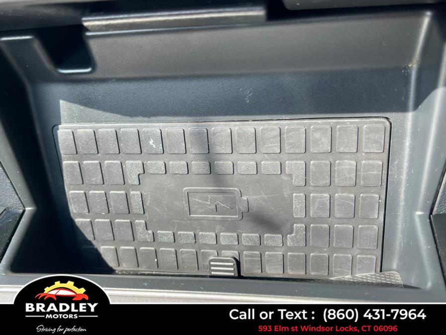2021 Ford Explorer ST 4WD, available for sale in Windsor Locks, Connecticut | Bradley Motors Inc. Windsor Locks, Connecticut 2021 Ford Explorer ST 4WD, available for sale in Windsor Locks, Connecticut | Bradley Motors Inc. Windsor Locks, Connecticut