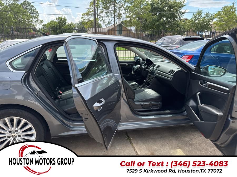 2017 Volkswagen Passat 1.8T SE Auto, available for sale in Houston, Texas | Houston Motors Group LLC. Houston, Texas 2017 Volkswagen Passat 1.8T SE Auto, available for sale in Houston, Texas | Houston Motors Group LLC. Houston, Texas