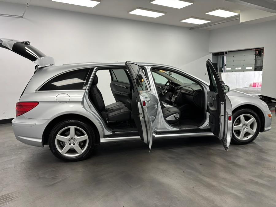 2010 Mercedes-Benz R-Class 4MATIC 4dr R 350, available for sale in Elizabeth, New Jersey | Dream Auto Group. Elizabeth, New Jersey 2010 Mercedes-Benz R-Class 4MATIC 4dr R 350, available for sale in Elizabeth, New Jersey | Dream Auto Group. Elizabeth, New Jersey