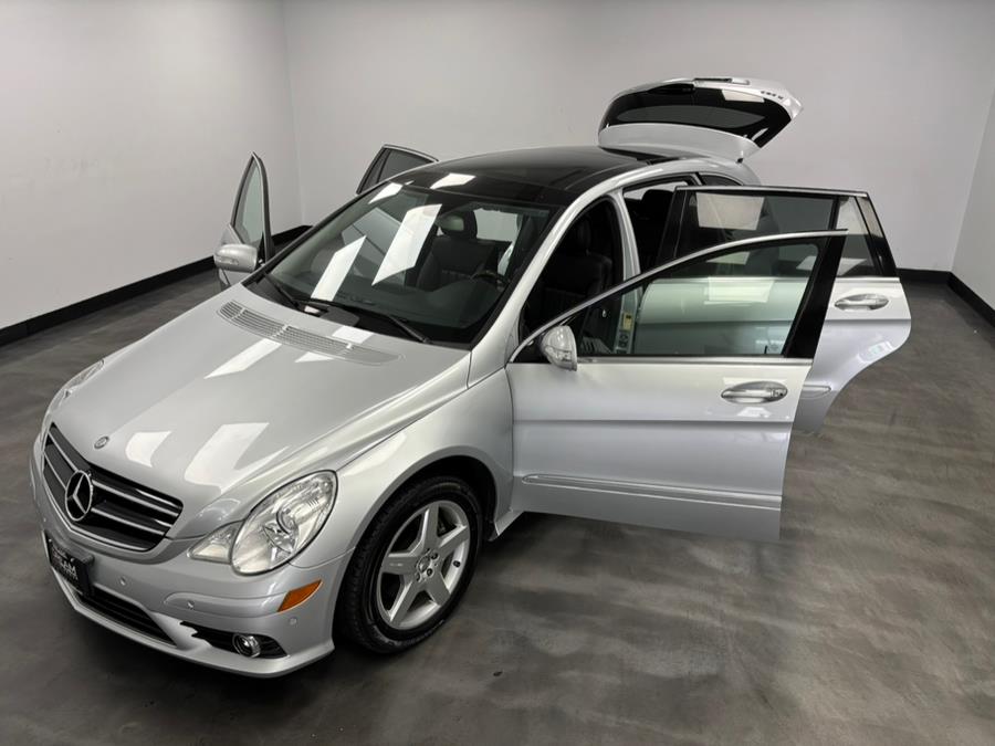 2010 Mercedes-Benz R-Class 4MATIC 4dr R 350, available for sale in Elizabeth, New Jersey | Dream Auto Group. Elizabeth, New Jersey 2010 Mercedes-Benz R-Class 4MATIC 4dr R 350, available for sale in Elizabeth, New Jersey | Dream Auto Group. Elizabeth, New Jersey