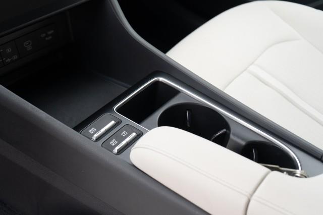 2025 Hyundai Sonata SEL, available for sale in Yonkers, New York | Westchester Auto Group. Yonkers, New York 2025 Hyundai Sonata SEL, available for sale in Yonkers, New York | Westchester Auto Group. Yonkers, New York