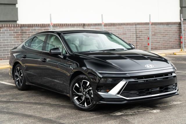 2025 Hyundai Sonata SEL, available for sale in Yonkers, New York | Westchester Auto Group. Yonkers, New York 2025 Hyundai Sonata SEL, available for sale in Yonkers, New York | Westchester Auto Group. Yonkers, New York