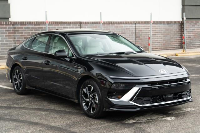 2025 Hyundai Sonata SEL, available for sale in Yonkers, New York | Westchester Auto Group. Yonkers, New York 2025 Hyundai Sonata SEL, available for sale in Yonkers, New York | Westchester Auto Group. Yonkers, New York