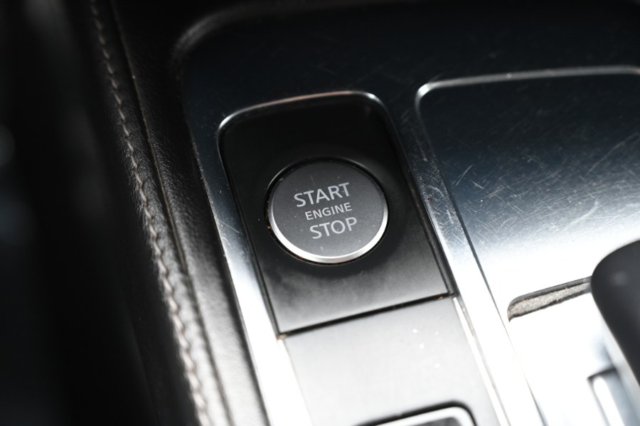 2022 INFINITI QX60 LUXE AWD, available for sale in Waterbury, Connecticut | Highline Car Connection. Waterbury, Connecticut 2022 INFINITI QX60 LUXE AWD, available for sale in Waterbury, Connecticut | Highline Car Connection. Waterbury, Connecticut
