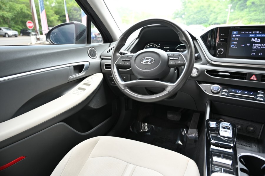 2022 Hyundai Sonata SEL 2.5L, available for sale in Waterbury, Connecticut | Highline Car Connection. Waterbury, Connecticut 2022 Hyundai Sonata SEL 2.5L, available for sale in Waterbury, Connecticut | Highline Car Connection. Waterbury, Connecticut