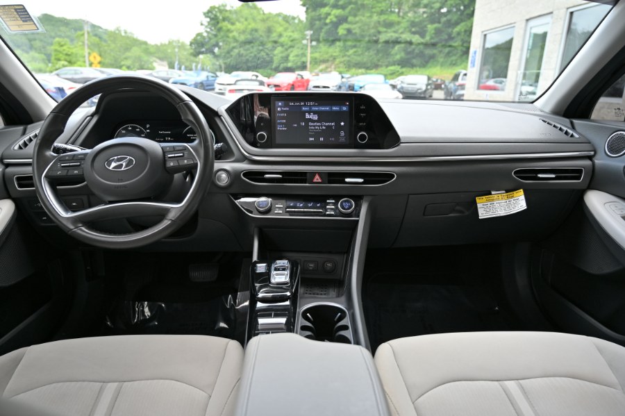2022 Hyundai Sonata SEL 2.5L, available for sale in Waterbury, Connecticut | Highline Car Connection. Waterbury, Connecticut 2022 Hyundai Sonata SEL 2.5L, available for sale in Waterbury, Connecticut | Highline Car Connection. Waterbury, Connecticut