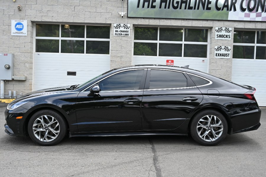 2022 Hyundai Sonata SEL 2.5L, available for sale in Waterbury, Connecticut | Highline Car Connection. Waterbury, Connecticut 2022 Hyundai Sonata SEL 2.5L, available for sale in Waterbury, Connecticut | Highline Car Connection. Waterbury, Connecticut
