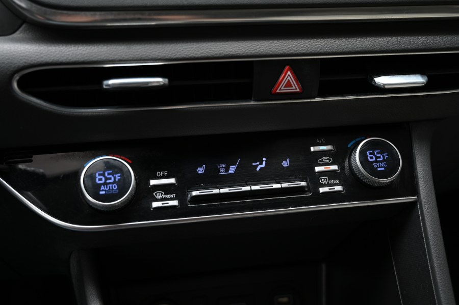 2022 Hyundai Sonata SEL 2.5L, available for sale in Waterbury, Connecticut | Highline Car Connection. Waterbury, Connecticut 2022 Hyundai Sonata SEL 2.5L, available for sale in Waterbury, Connecticut | Highline Car Connection. Waterbury, Connecticut