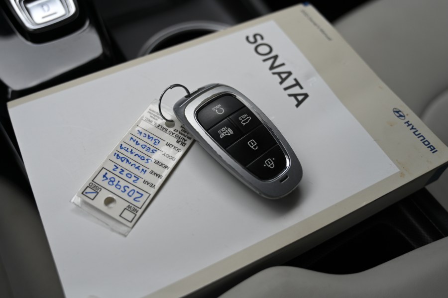 2022 Hyundai Sonata SEL 2.5L, available for sale in Waterbury, Connecticut | Highline Car Connection. Waterbury, Connecticut 2022 Hyundai Sonata SEL 2.5L, available for sale in Waterbury, Connecticut | Highline Car Connection. Waterbury, Connecticut