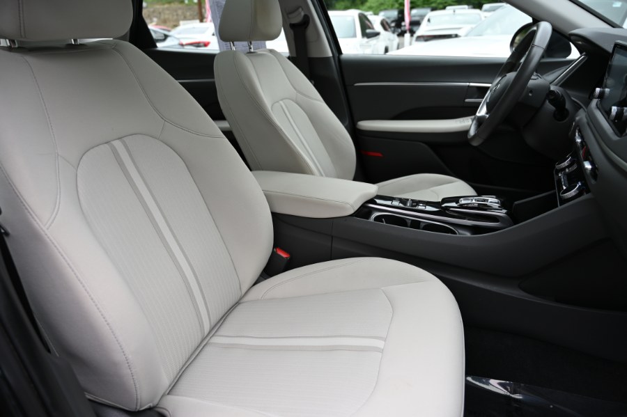 2022 Hyundai Sonata SEL 2.5L, available for sale in Waterbury, Connecticut | Highline Car Connection. Waterbury, Connecticut 2022 Hyundai Sonata SEL 2.5L, available for sale in Waterbury, Connecticut | Highline Car Connection. Waterbury, Connecticut