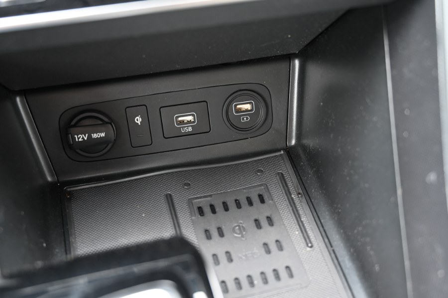 2022 Hyundai Sonata SEL 2.5L, available for sale in Waterbury, Connecticut | Highline Car Connection. Waterbury, Connecticut 2022 Hyundai Sonata SEL 2.5L, available for sale in Waterbury, Connecticut | Highline Car Connection. Waterbury, Connecticut