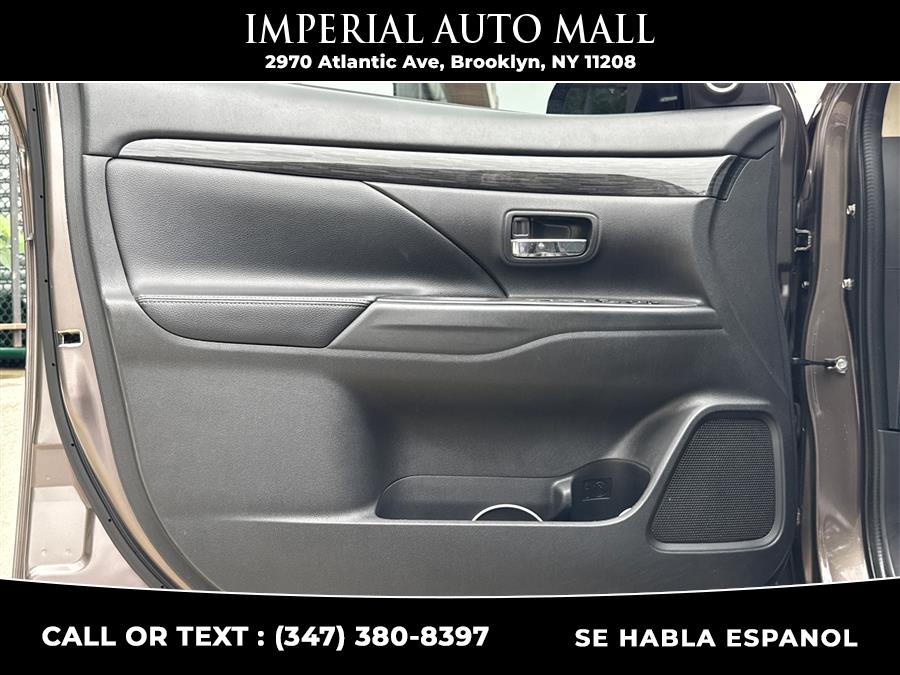 2016 Mitsubishi Outlander AWC 4dr SEL, available for sale in Brooklyn, New York | Imperial Auto Mall. Brooklyn, New York 2016 Mitsubishi Outlander AWC 4dr SEL, available for sale in Brooklyn, New York | Imperial Auto Mall. Brooklyn, New York