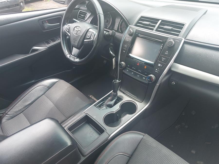 2016 Toyota Camry 4dr Sdn I4 Auto SE (Natl), available for sale in West Hartford, Connecticut | Chadrad Motors llc. West Hartford, Connecticut 2016 Toyota Camry 4dr Sdn I4 Auto SE (Natl), available for sale in West Hartford, Connecticut | Chadrad Motors llc. West Hartford, Connecticut