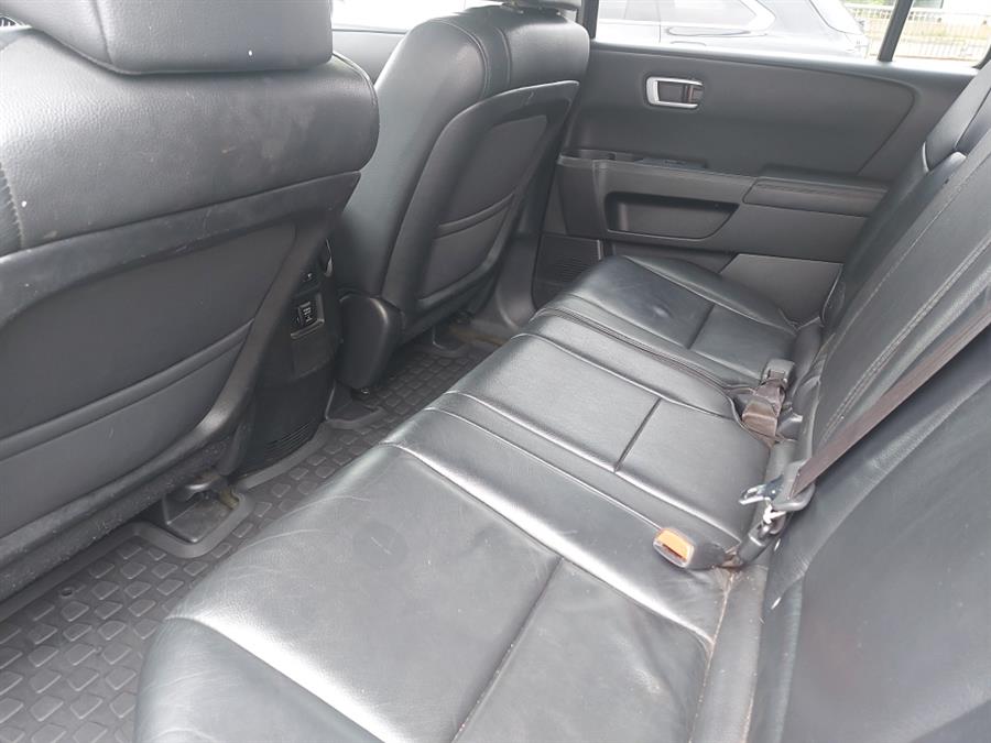 2014 Honda Pilot 4WD 4dr EX-L, available for sale in West Hartford, Connecticut | Chadrad Motors llc. West Hartford, Connecticut 2014 Honda Pilot 4WD 4dr EX-L, available for sale in West Hartford, Connecticut | Chadrad Motors llc. West Hartford, Connecticut