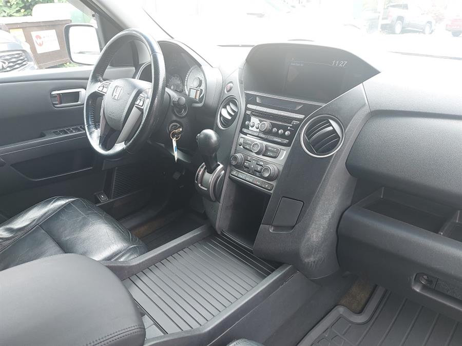 2014 Honda Pilot 4WD 4dr EX-L, available for sale in West Hartford, Connecticut | Chadrad Motors llc. West Hartford, Connecticut 2014 Honda Pilot 4WD 4dr EX-L, available for sale in West Hartford, Connecticut | Chadrad Motors llc. West Hartford, Connecticut