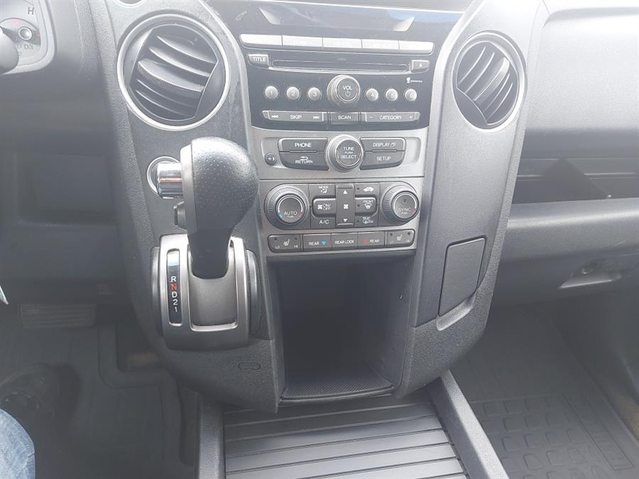 2014 Honda Pilot 4WD 4dr EX-L, available for sale in West Hartford, Connecticut | Chadrad Motors llc. West Hartford, Connecticut 2014 Honda Pilot 4WD 4dr EX-L, available for sale in West Hartford, Connecticut | Chadrad Motors llc. West Hartford, Connecticut