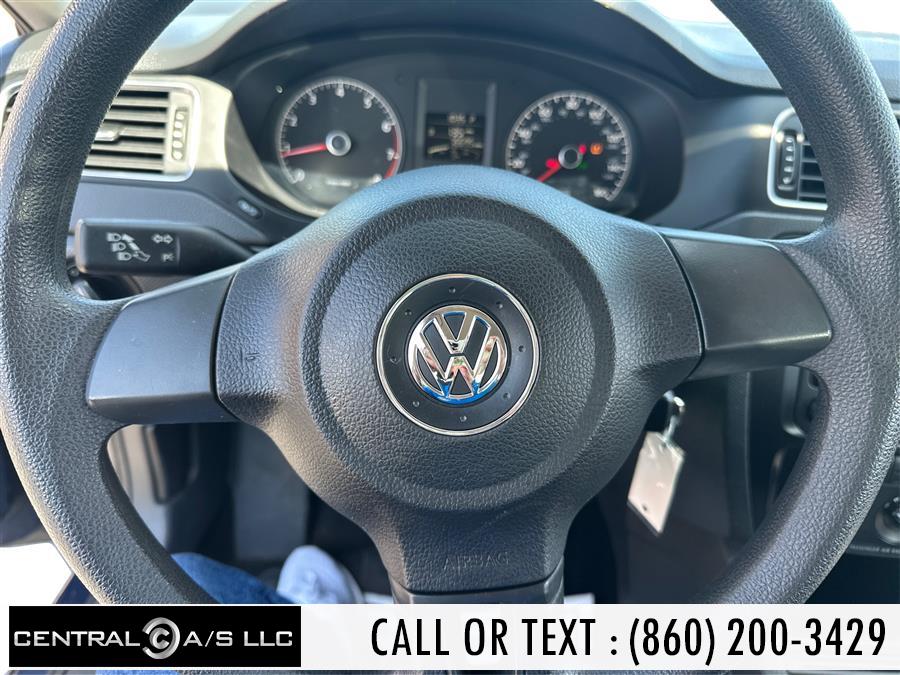 2014 Volkswagen Jetta Sedan 4dr Auto S, available for sale in East Windsor, Connecticut | Central A/S LLC. East Windsor, Connecticut 2014 Volkswagen Jetta Sedan 4dr Auto S, available for sale in East Windsor, Connecticut | Central A/S LLC. East Windsor, Connecticut