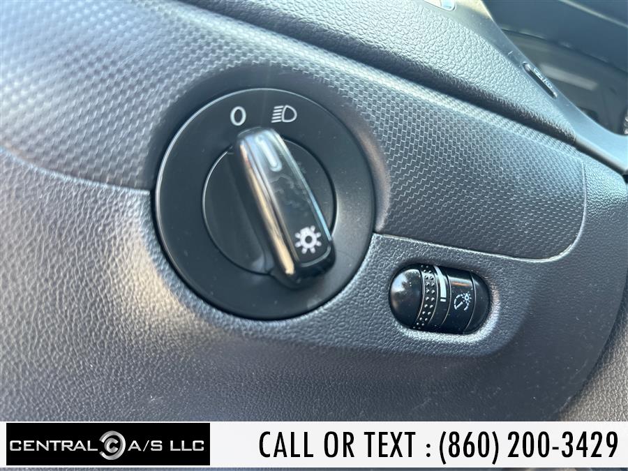 2014 Volkswagen Jetta Sedan 4dr Auto S, available for sale in East Windsor, Connecticut | Central A/S LLC. East Windsor, Connecticut 2014 Volkswagen Jetta Sedan 4dr Auto S, available for sale in East Windsor, Connecticut | Central A/S LLC. East Windsor, Connecticut
