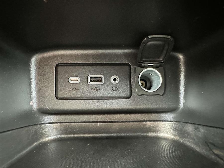 2022 Chevrolet Equinox LT, available for sale in Patchogue, New York | Baron Supercenter. Patchogue, New York 2022 Chevrolet Equinox LT, available for sale in Patchogue, New York | Baron Supercenter. Patchogue, New York