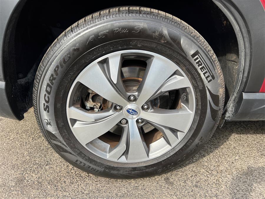 2019 Subaru Ascent 2.4T Premium 8-Passenger, available for sale in Canton, Connecticut | Lava Motors. Canton, Connecticut 2019 Subaru Ascent 2.4T Premium 8-Passenger, available for sale in Canton, Connecticut | Lava Motors. Canton, Connecticut