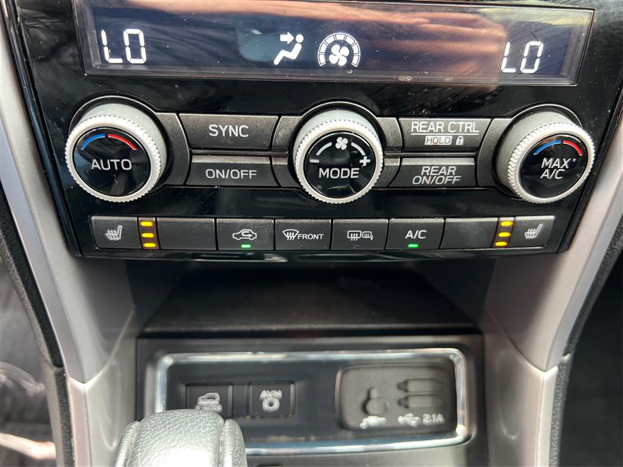 2019 Subaru Ascent 2.4T Premium 8-Passenger, available for sale in Canton, Connecticut | Lava Motors. Canton, Connecticut 2019 Subaru Ascent 2.4T Premium 8-Passenger, available for sale in Canton, Connecticut | Lava Motors. Canton, Connecticut