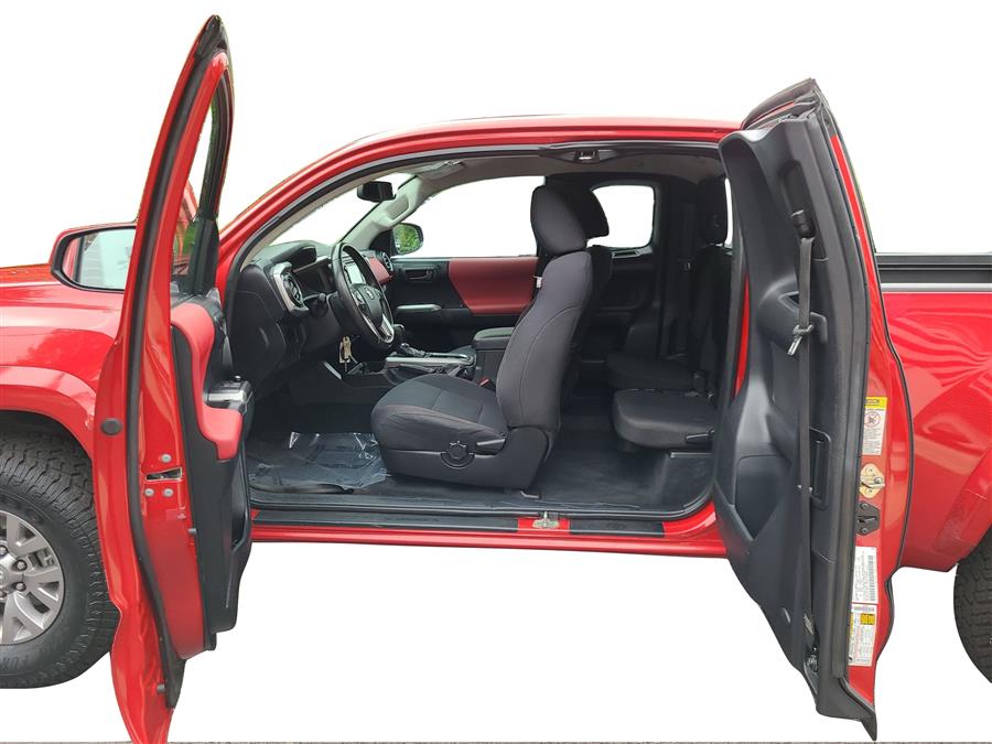 2016 Toyota Tacoma 4WD Access Cab V6 AT SR5 (Natl), available for sale in Canton, Connecticut | Lava Motors. Canton, Connecticut 2016 Toyota Tacoma 4WD Access Cab V6 AT SR5 (Natl), available for sale in Canton, Connecticut | Lava Motors. Canton, Connecticut
