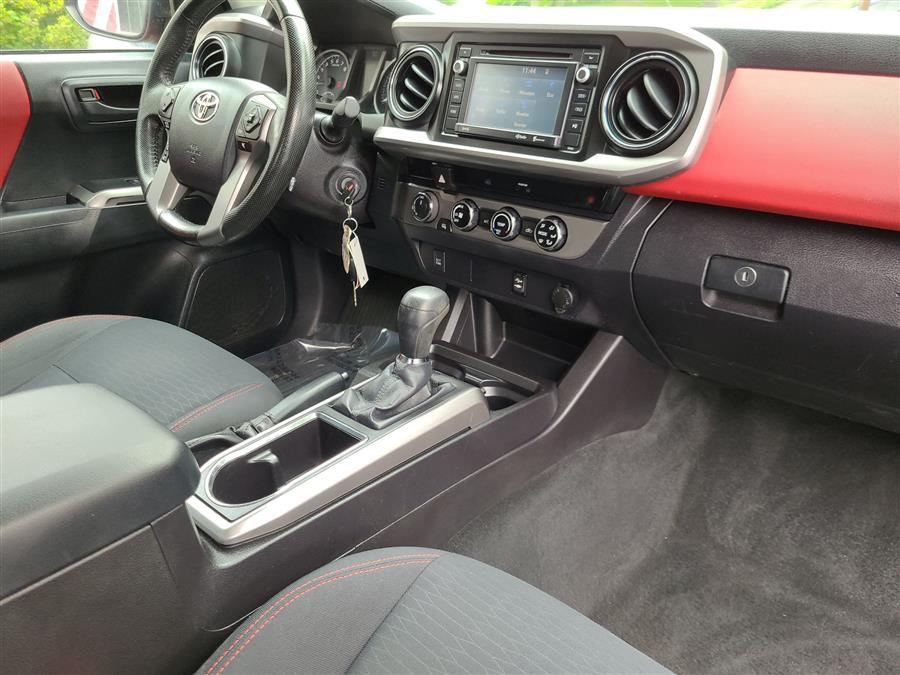 2016 Toyota Tacoma 4WD Access Cab V6 AT SR5 (Natl), available for sale in Canton, Connecticut | Lava Motors. Canton, Connecticut 2016 Toyota Tacoma 4WD Access Cab V6 AT SR5 (Natl), available for sale in Canton, Connecticut | Lava Motors. Canton, Connecticut