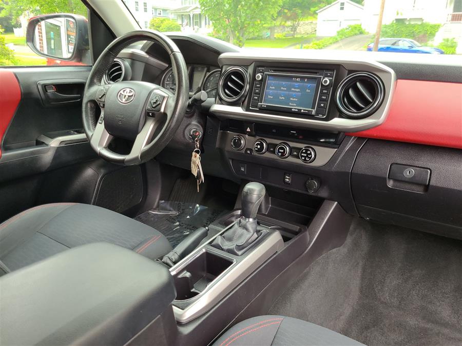 2016 Toyota Tacoma 4WD Access Cab V6 AT SR5 (Natl), available for sale in Canton, Connecticut | Lava Motors. Canton, Connecticut 2016 Toyota Tacoma 4WD Access Cab V6 AT SR5 (Natl), available for sale in Canton, Connecticut | Lava Motors. Canton, Connecticut