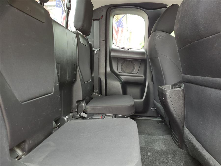 2016 Toyota Tacoma 4WD Access Cab V6 AT SR5 (Natl), available for sale in Canton, Connecticut | Lava Motors. Canton, Connecticut 2016 Toyota Tacoma 4WD Access Cab V6 AT SR5 (Natl), available for sale in Canton, Connecticut | Lava Motors. Canton, Connecticut