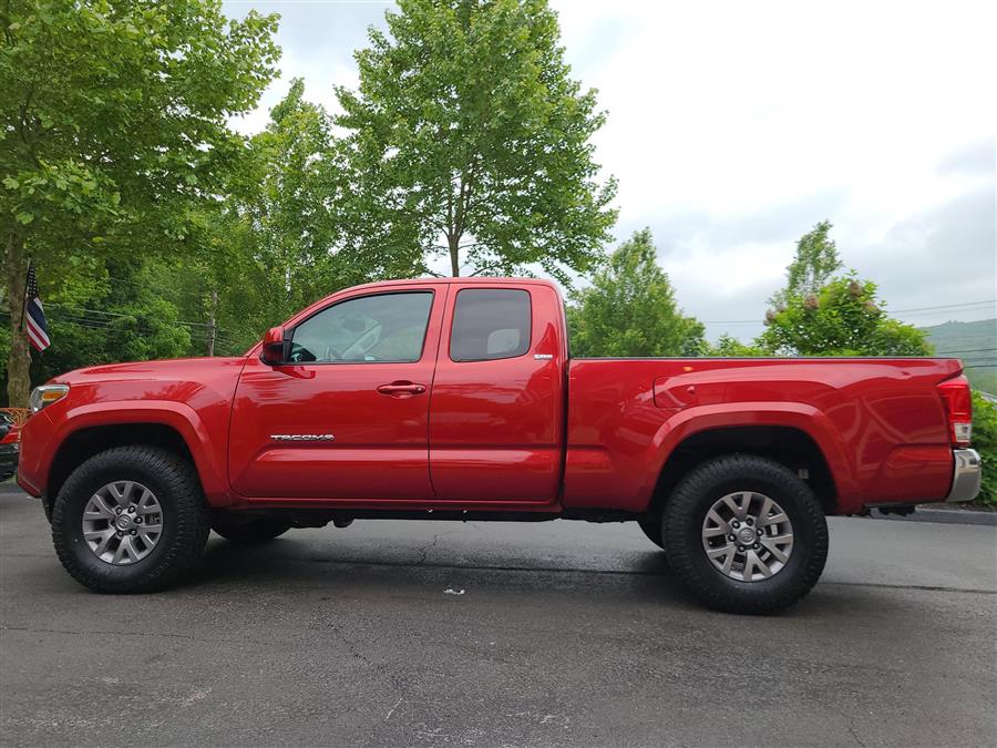 2016 Toyota Tacoma 4WD Access Cab V6 AT SR5 (Natl), available for sale in Canton, Connecticut | Lava Motors. Canton, Connecticut 2016 Toyota Tacoma 4WD Access Cab V6 AT SR5 (Natl), available for sale in Canton, Connecticut | Lava Motors. Canton, Connecticut