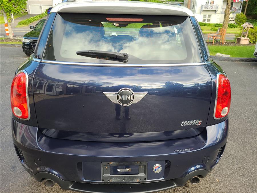 2013 MINI Cooper Countryman AWD 4dr S ALL4, available for sale in Canton, Connecticut | Lava Motors. Canton, Connecticut 2013 MINI Cooper Countryman AWD 4dr S ALL4, available for sale in Canton, Connecticut | Lava Motors. Canton, Connecticut