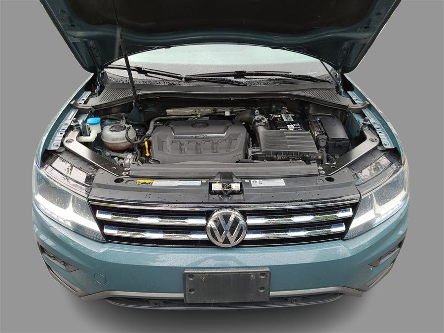 2019 Volkswagen Tiguan 2.0T SEL 4MOTION, available for sale in Canton, Connecticut | Lava Motors. Canton, Connecticut 2019 Volkswagen Tiguan 2.0T SEL 4MOTION, available for sale in Canton, Connecticut | Lava Motors. Canton, Connecticut