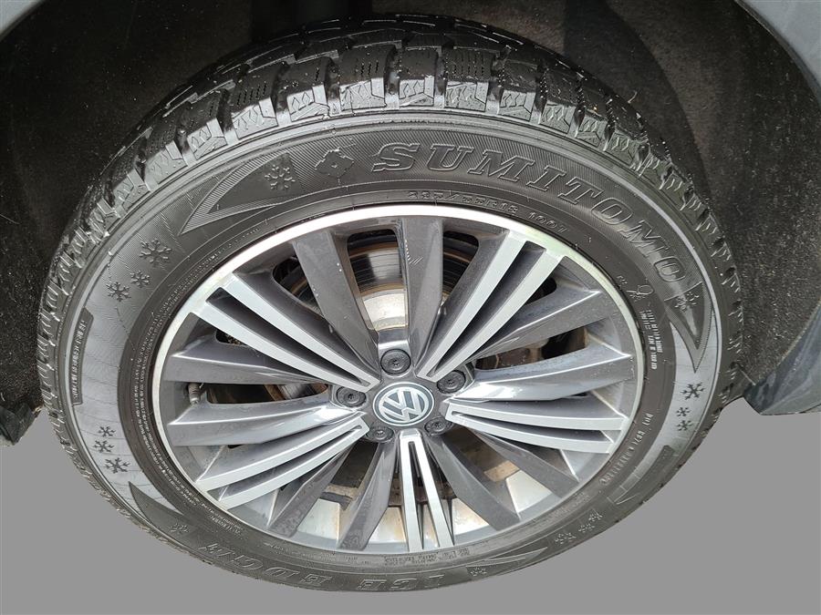 2019 Volkswagen Tiguan 2.0T SEL 4MOTION, available for sale in Canton, Connecticut | Lava Motors. Canton, Connecticut 2019 Volkswagen Tiguan 2.0T SEL 4MOTION, available for sale in Canton, Connecticut | Lava Motors. Canton, Connecticut