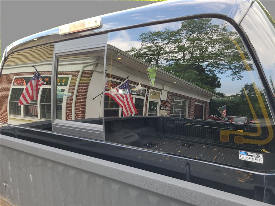 2016 Ford Super Duty F-350 DRW 4WD Crew Cab 172" Platinum, available for sale in Canton, Connecticut | Lava Motors. Canton, Connecticut 2016 Ford Super Duty F-350 DRW 4WD Crew Cab 172" Platinum, available for sale in Canton, Connecticut | Lava Motors. Canton, Connecticut