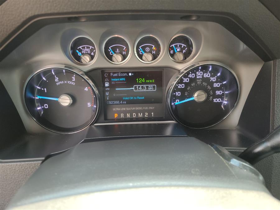 2016 Ford Super Duty F-350 DRW 4WD Crew Cab 172" Platinum, available for sale in Canton, Connecticut | Lava Motors. Canton, Connecticut 2016 Ford Super Duty F-350 DRW 4WD Crew Cab 172" Platinum, available for sale in Canton, Connecticut | Lava Motors. Canton, Connecticut
