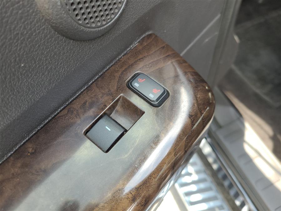 2016 Ford Super Duty F-350 DRW 4WD Crew Cab 172" Platinum, available for sale in Canton, Connecticut | Lava Motors. Canton, Connecticut 2016 Ford Super Duty F-350 DRW 4WD Crew Cab 172" Platinum, available for sale in Canton, Connecticut | Lava Motors. Canton, Connecticut