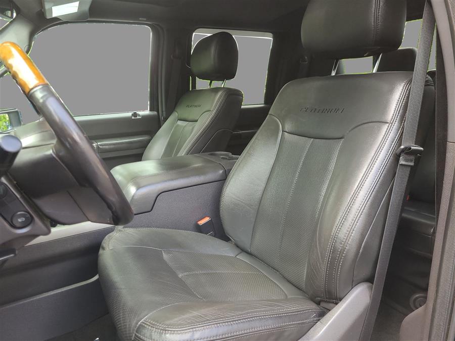 2016 Ford Super Duty F-350 DRW 4WD Crew Cab 172" Platinum, available for sale in Canton, Connecticut | Lava Motors. Canton, Connecticut 2016 Ford Super Duty F-350 DRW 4WD Crew Cab 172" Platinum, available for sale in Canton, Connecticut | Lava Motors. Canton, Connecticut