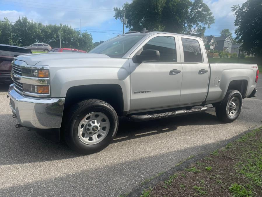 Used 2017 Chevrolet Silverado 2500HD in New Milford, Connecticut | Faustos Auto Body and Repairs LLC. New Milford, Connecticut