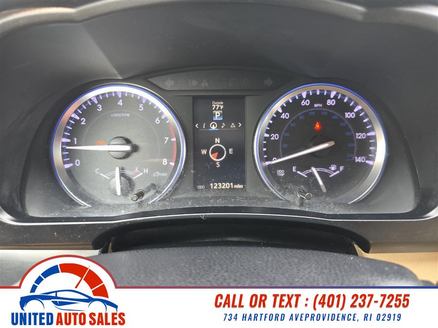 2014 Toyota Highlander FWD 4dr V6 XLE (Natl), available for sale in Providence, Rhode Island | United Auto Sales Inc. Providence, Rhode Island 2014 Toyota Highlander FWD 4dr V6 XLE (Natl), available for sale in Providence, Rhode Island | United Auto Sales Inc. Providence, Rhode Island