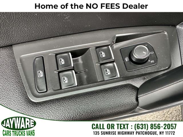 2020 Volkswagen Tiguan 2.0T SEL 4MOTION, available for sale in Patchogue, New York | Jayware Cars Trucks Vans. Patchogue, New York 2020 Volkswagen Tiguan 2.0T SEL 4MOTION, available for sale in Patchogue, New York | Jayware Cars Trucks Vans. Patchogue, New York
