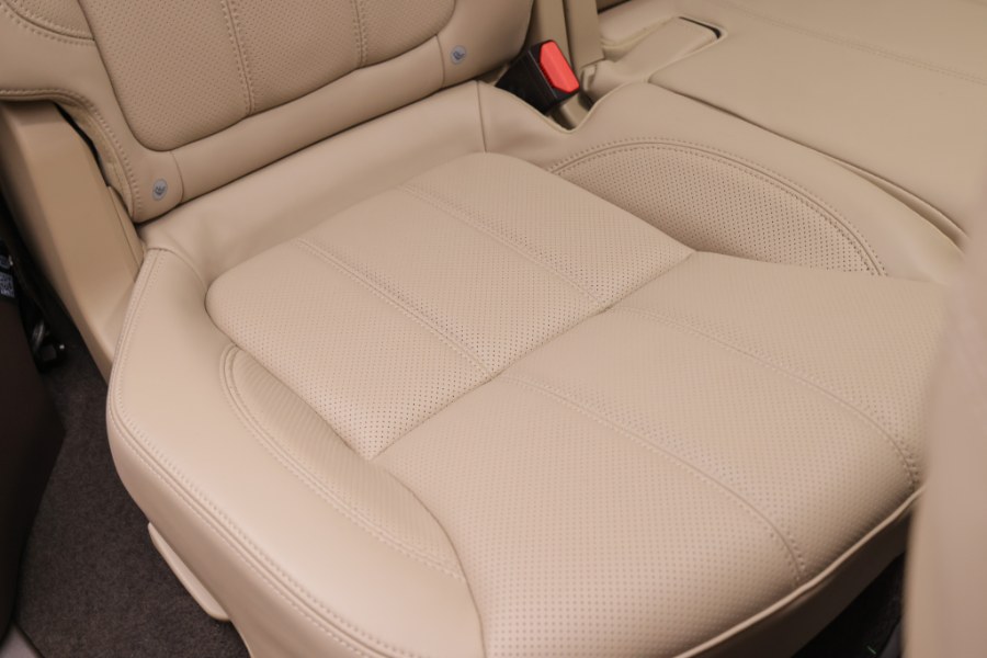 2017 Land Rover Range Rover Sport V8 Supercharged, available for sale in North Salem, New York | Meccanic Shop North Inc. North Salem, New York 2017 Land Rover Range Rover Sport V8 Supercharged, available for sale in North Salem, New York | Meccanic Shop North Inc. North Salem, New York