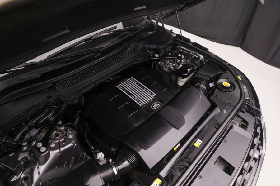 2017 Land Rover Range Rover Sport V8 Supercharged, available for sale in North Salem, New York | Meccanic Shop North Inc. North Salem, New York 2017 Land Rover Range Rover Sport V8 Supercharged, available for sale in North Salem, New York | Meccanic Shop North Inc. North Salem, New York