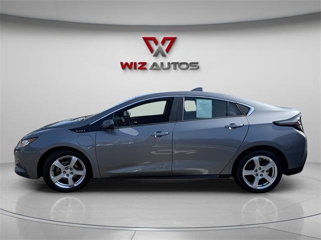 2018 Chevrolet Volt LT, available for sale in Stratford, Connecticut | Wiz Leasing Inc. Stratford, Connecticut 2018 Chevrolet Volt LT, available for sale in Stratford, Connecticut | Wiz Leasing Inc. Stratford, Connecticut