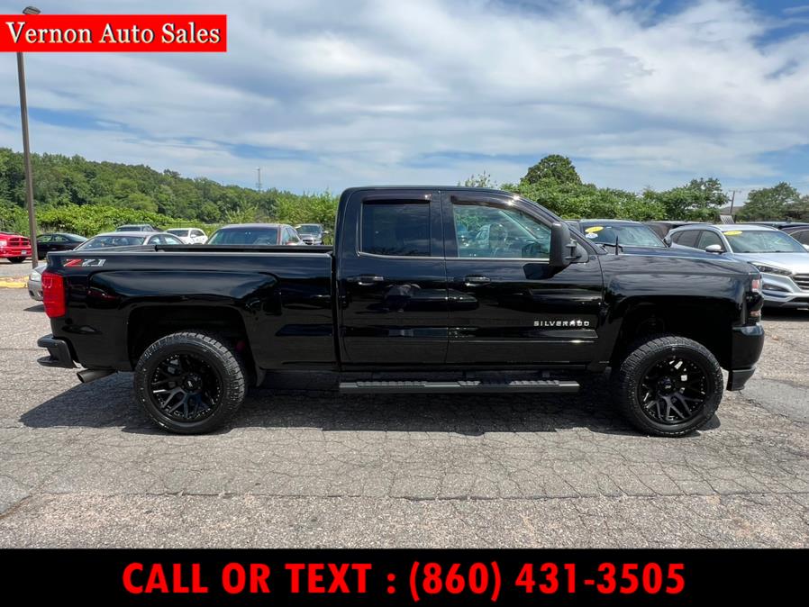 2019 Chevrolet Silverado 1500 LD 4WD Double Cab LT w/2LT, available for sale in Manchester, Connecticut | Vernon Auto Sale & Service. Manchester, Connecticut 2019 Chevrolet Silverado 1500 LD 4WD Double Cab LT w/2LT, available for sale in Manchester, Connecticut | Vernon Auto Sale & Service. Manchester, Connecticut